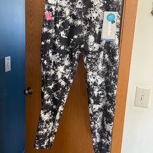 Marika 25” ankle legging Size L Tie Dye punch black